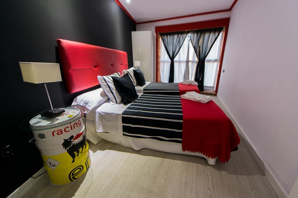 Apartamentos Los Angeles Alcañiz Kültér fotó