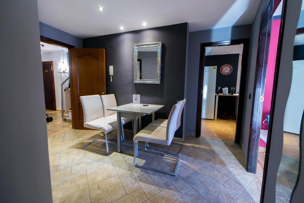 Apartamentos Los Angeles Alcañiz Kültér fotó