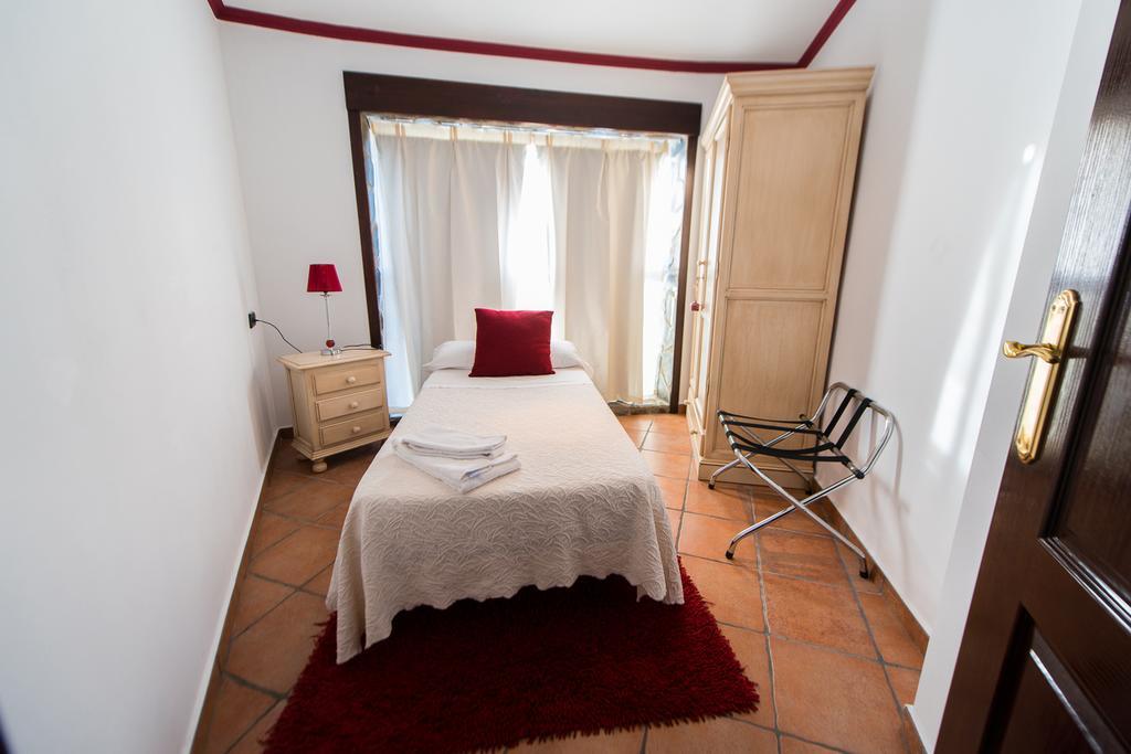 Apartamentos Los Angeles Alcañiz Kültér fotó